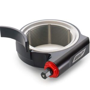 Preload adjuster